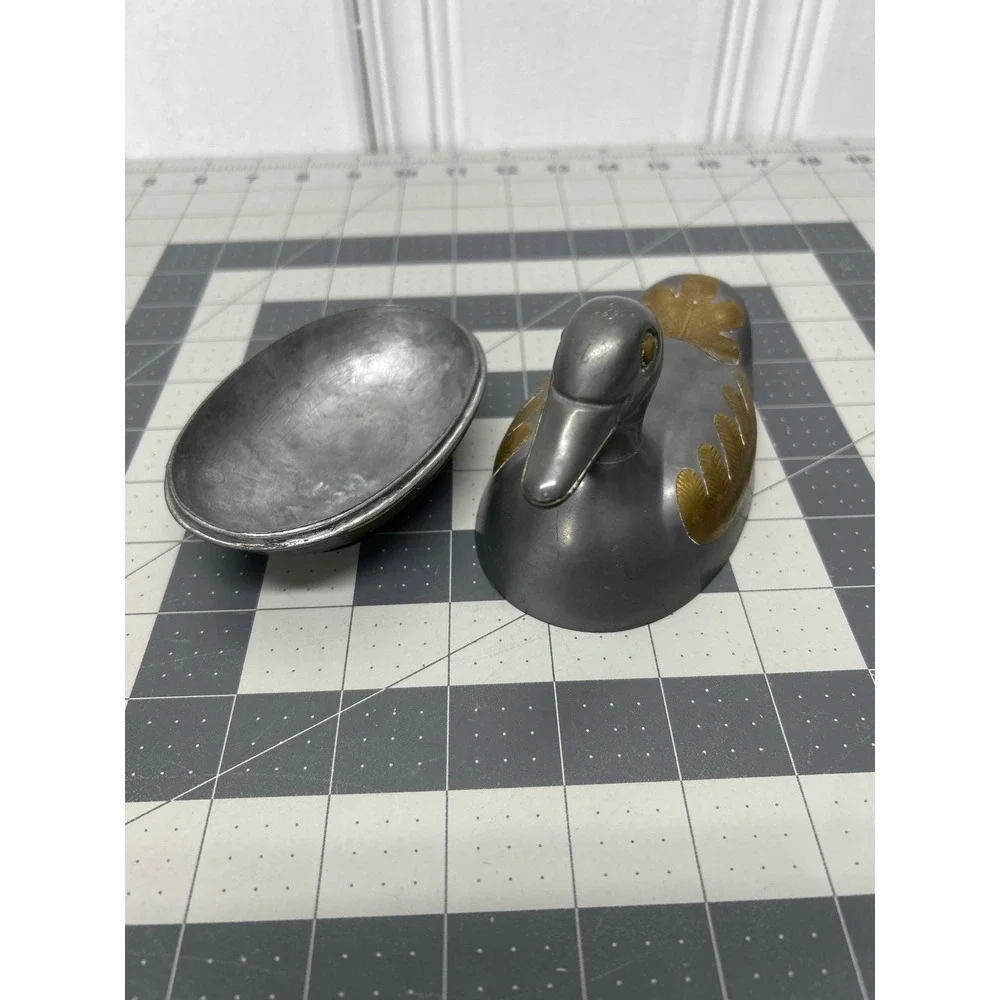 Vintage Pewter Duck Trinket Box Grey Gold Metal Lidded Decorative Dish‎ Hunting
